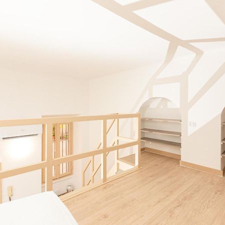 Cream Little Apartment - M1 - City Center Milan Luaran gambar