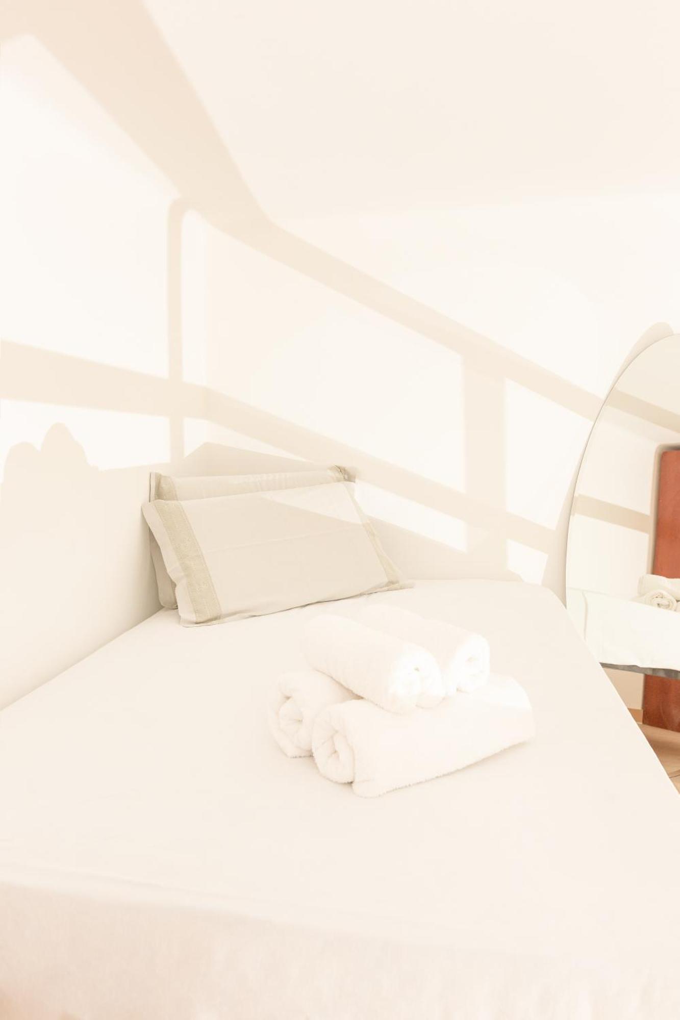 Cream Little Apartment - M1 - City Center Milan Luaran gambar