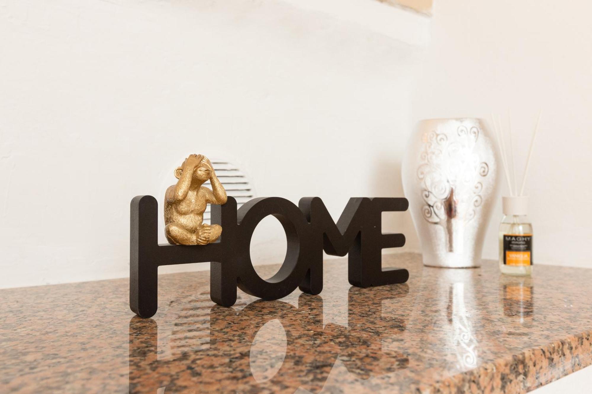 Cream Little Apartment - M1 - City Center Milan Luaran gambar